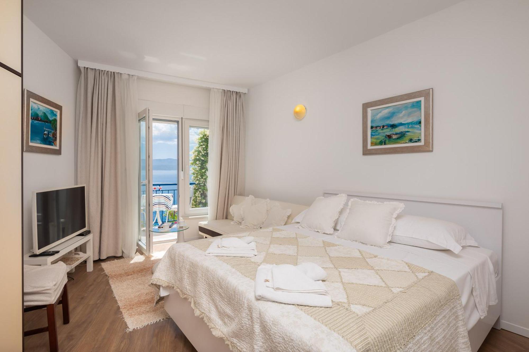Caleta Seaview Suites II - Pool & Jacuzzi Lokva Rogoznica Eksteriør billede