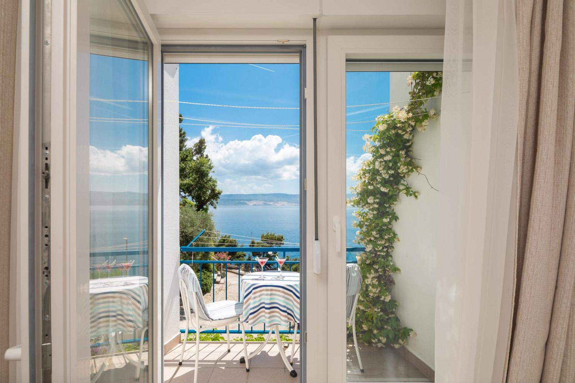 Caleta Seaview Suites II - Pool & Jacuzzi Lokva Rogoznica Eksteriør billede